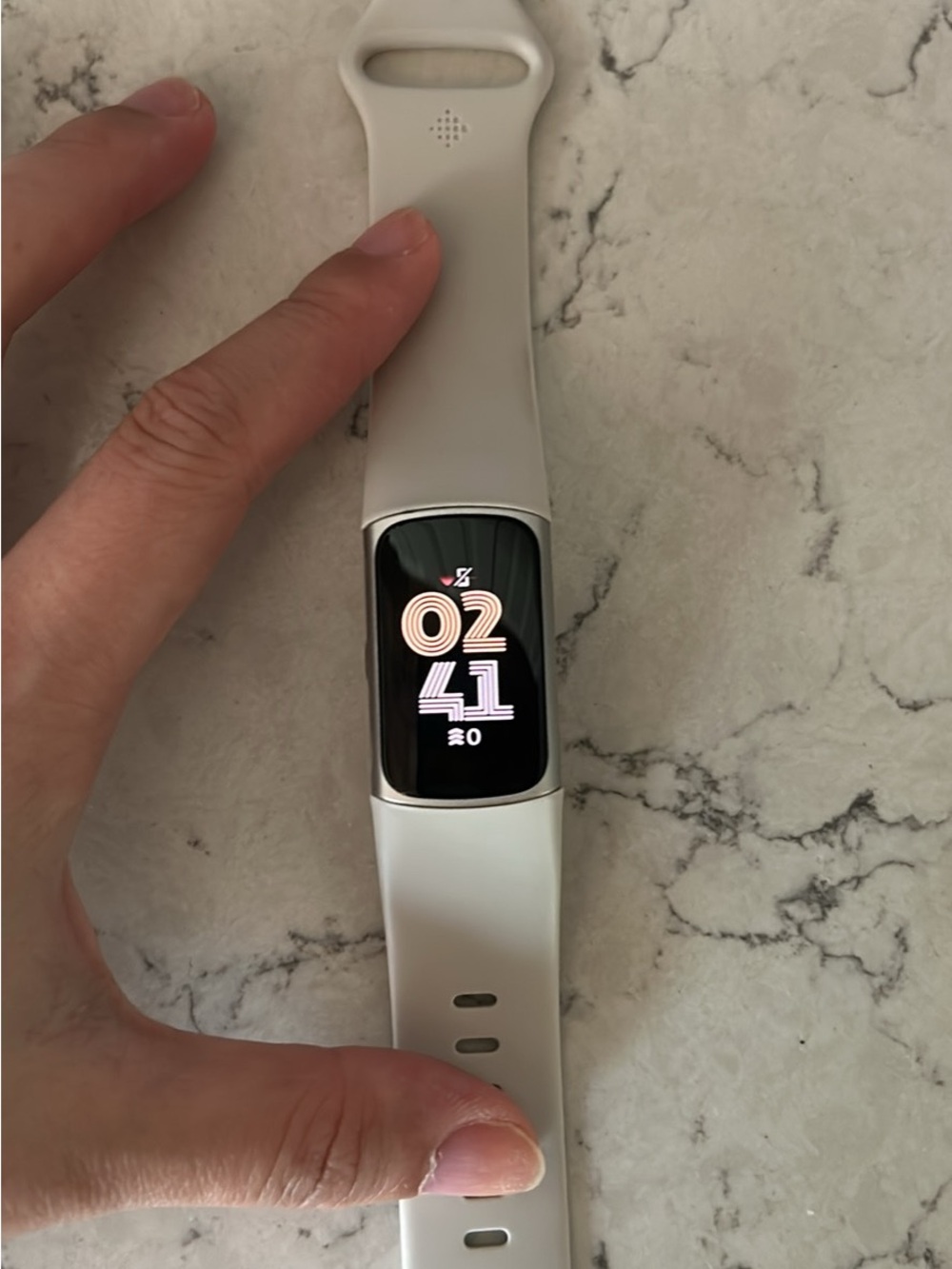 Fitbit inspire 2 Charge-style Fitness Tracker - White